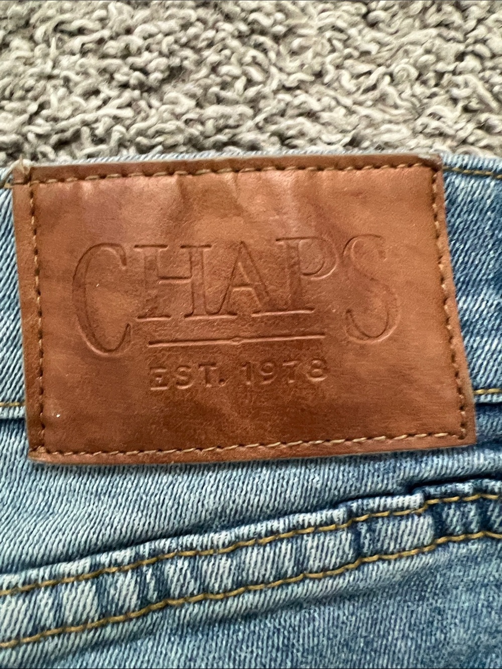 Chaps Men’s Faded Light Blue Regular Straight-Leg Stretch Jeans - Size 40x32 - Picture 5 of 11